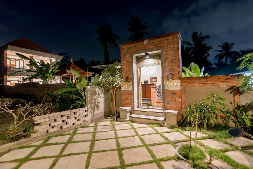 Umah Dangin Guest House Ubud Exterior foto